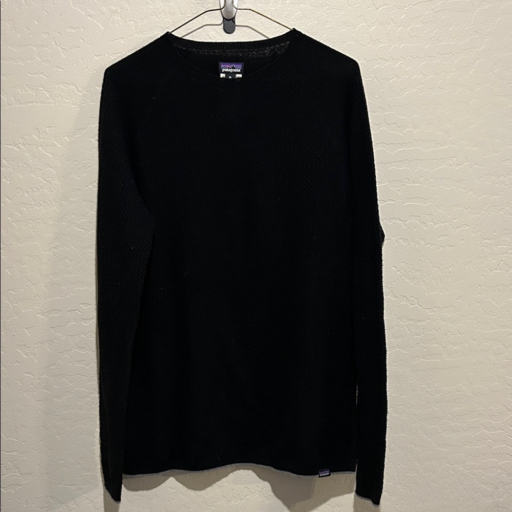 Patagonia Women's Black Crewneck Sweater